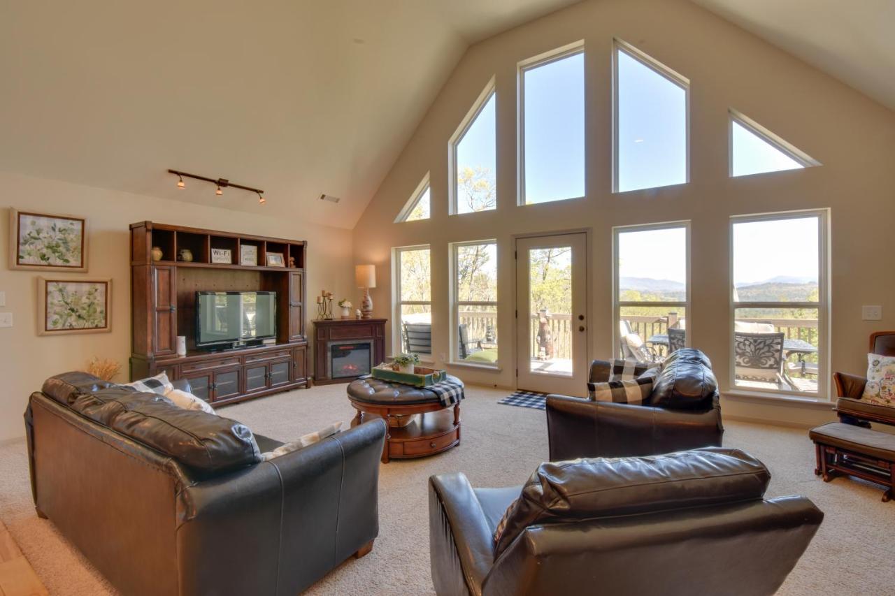 Lakemont Retreat Game Room, Hot Tub, And Mtn Views! 外观 照片
