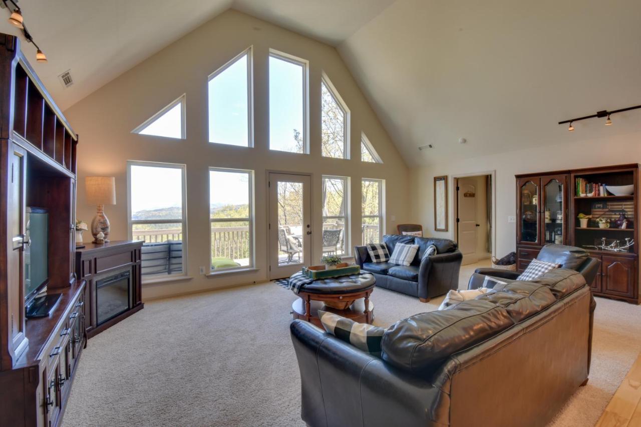 Lakemont Retreat Game Room, Hot Tub, And Mtn Views! 外观 照片