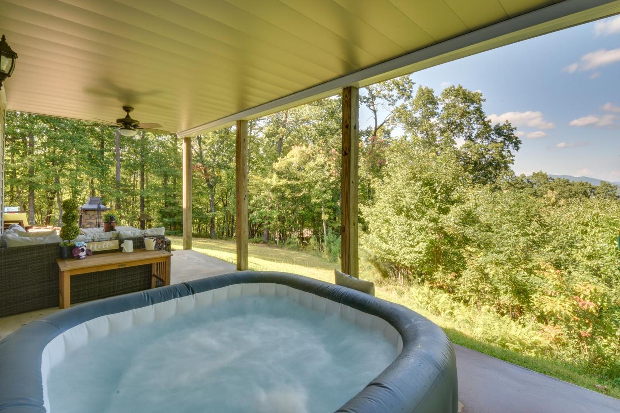 Lakemont Retreat Game Room, Hot Tub, And Mtn Views! 外观 照片