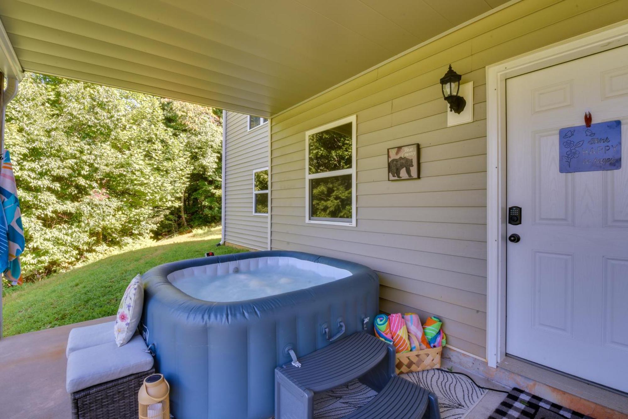 Lakemont Retreat Game Room, Hot Tub, And Mtn Views! 外观 照片