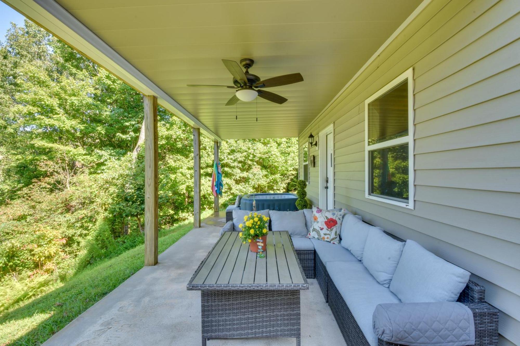 Lakemont Retreat Game Room, Hot Tub, And Mtn Views! 外观 照片